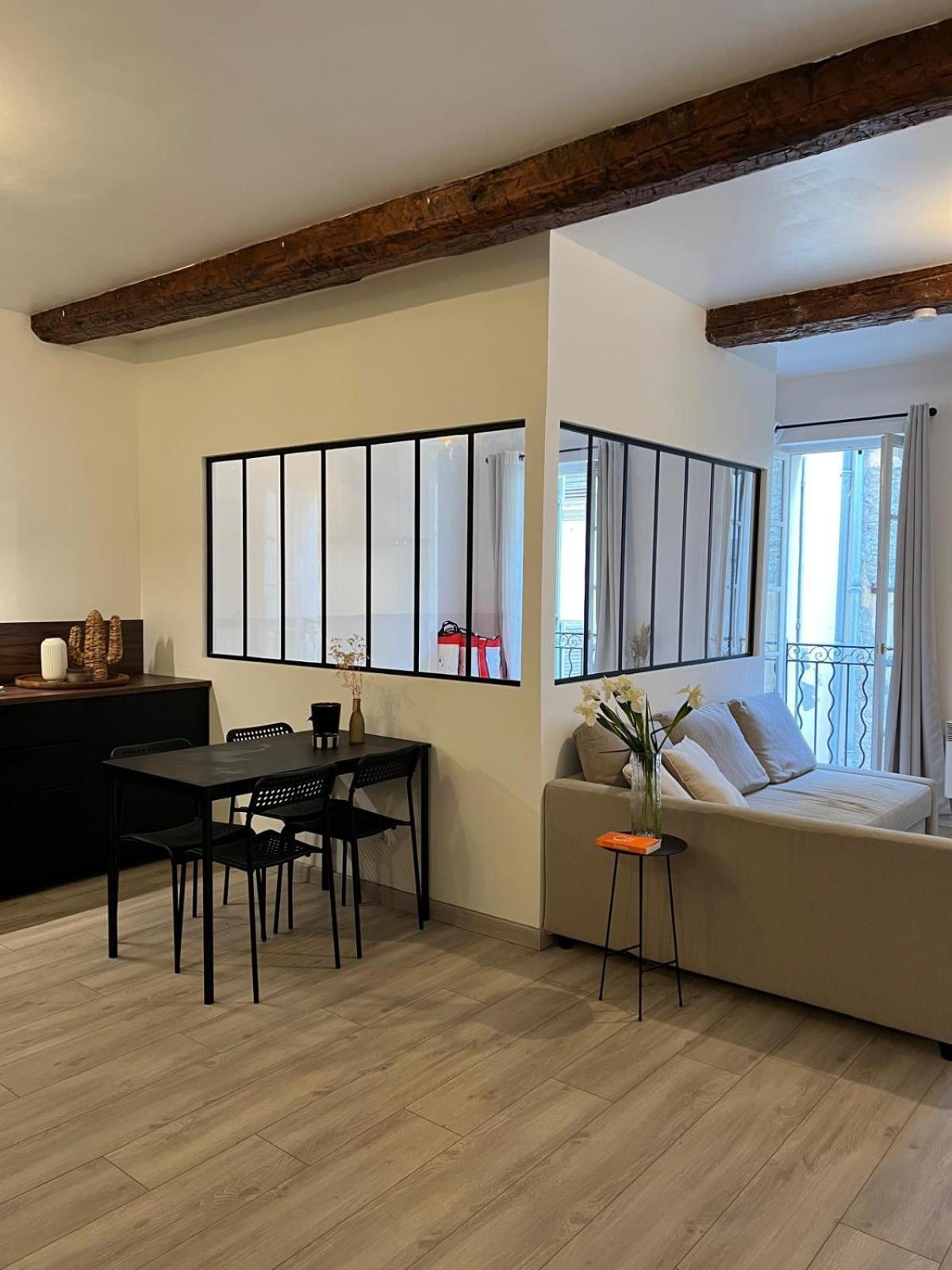 Ferienwohnung Beau Loft Au Coeur De Toulon Exterior foto