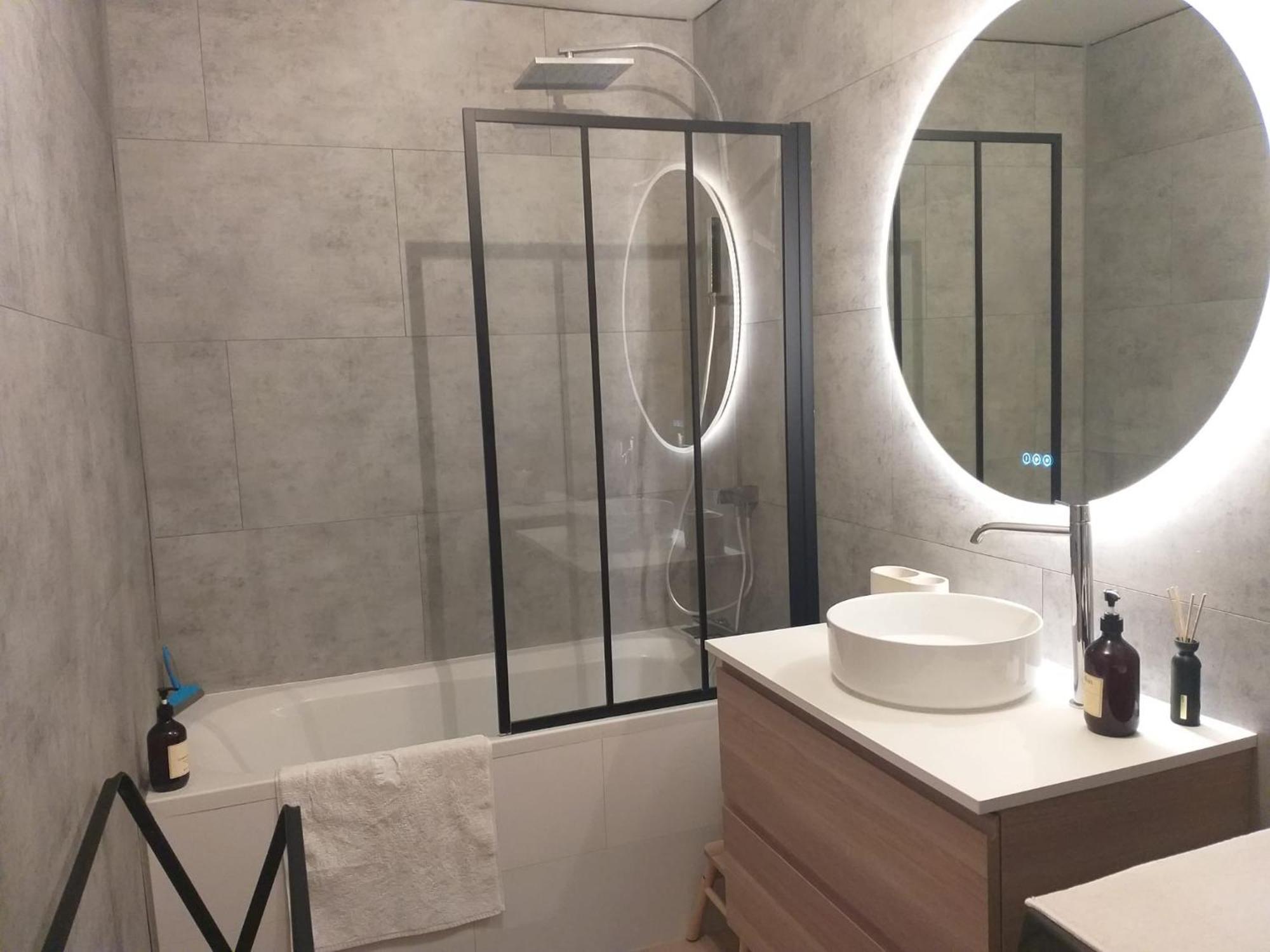 Ferienwohnung Beau Loft Au Coeur De Toulon Exterior foto